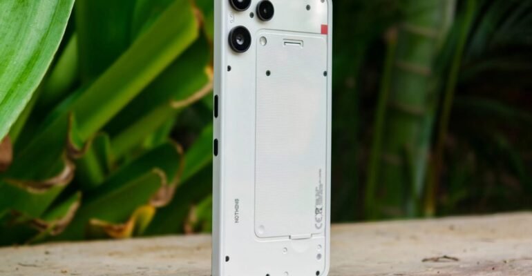 Nothing Phone 3a Lite: सबसे पहली सेल दिल्ली में, होने जा रहा ड्रॉप इवेंट; फ्री मिलेंगे बड्स