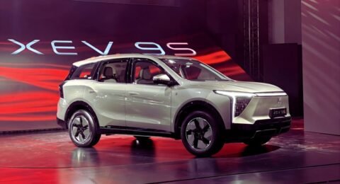 Mahindra XEV 9S