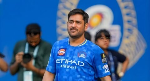 MS Dhoni captain