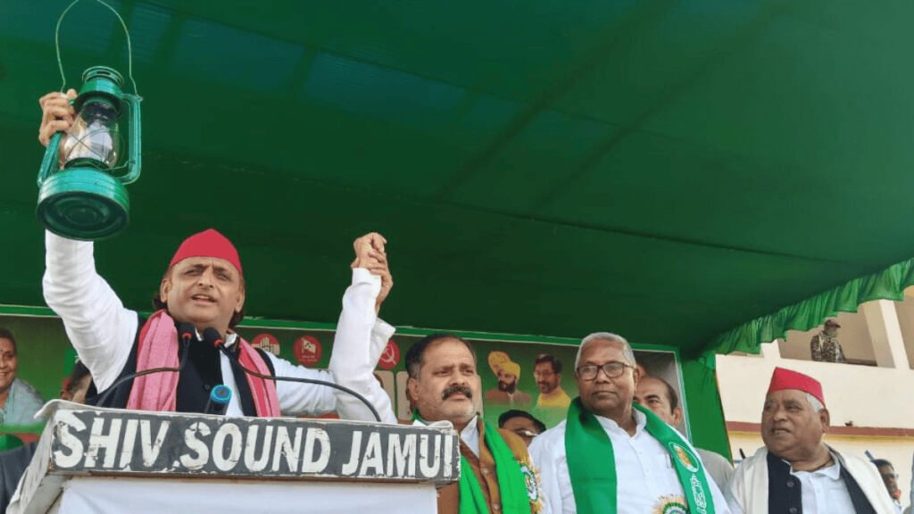 बिहार राजनीति: अवध के बाद अब मगध की लड़ाई" – अखिलेश यादव का BJP-JDU पर तगड़ा वार!