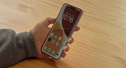 Nubia M153