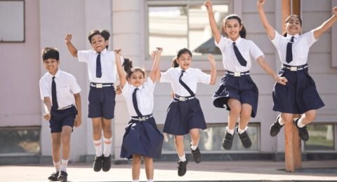 स्कूल असेंबली न्यूज हेडलाइंस