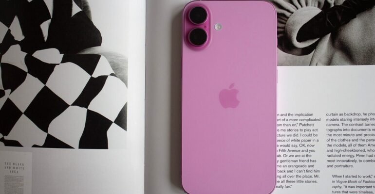 iPhone 16 Plus