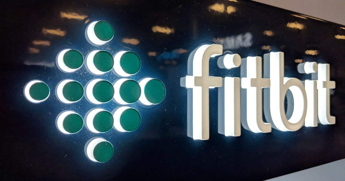 Fitbit Air Launch स्क्रीनलेस फिटनेस ट्रैकर Google