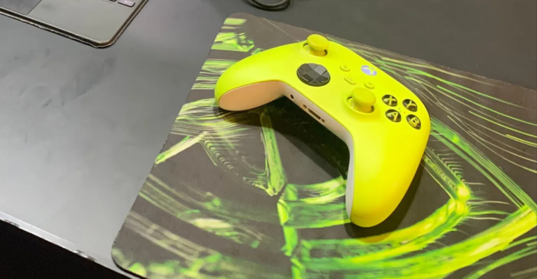GeForce Now Cloud Gaming क्लाउड गेमिंग प्लेटफॉर्म पर ऑनलाइन गेम खेलते हुए