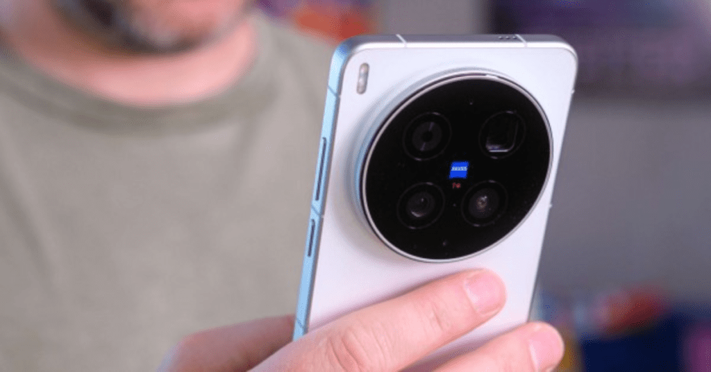 Vivo X300 Ultra स्मार्टफोन लॉन्च भारत