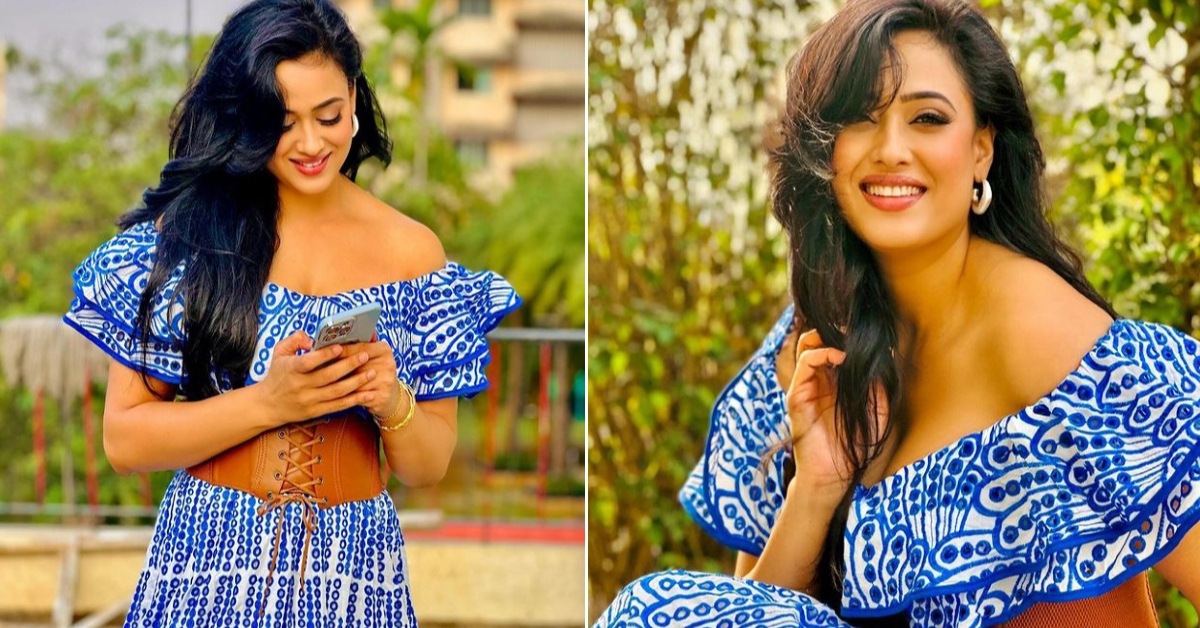 Shweta Tiwari का स्टाइलिश लुक cropped shirt और baggy pants में