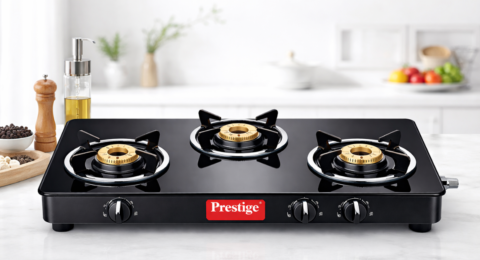 Prestige gas stove 3 burner ब्लैक ग्लास टॉप और ब्रास बर्नर के साथ