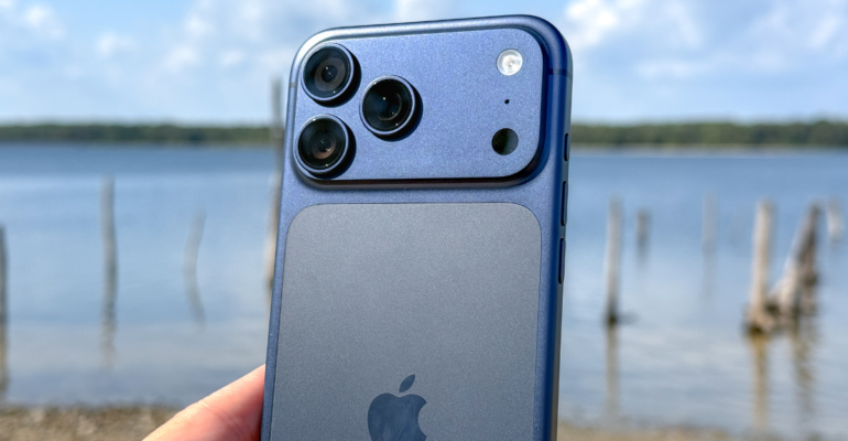 iPhone 18 Pro design and display 2026
