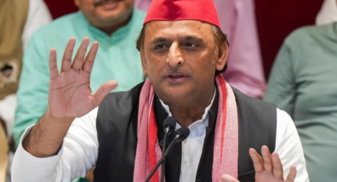 अखिलेश यादव के 403 सीट वाले बयान से जुड़ी राजनीतिक खबर