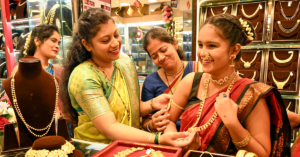 Gold Silver Price Today: MCX पर सोना और चांदी की कीमतों में गिरावट