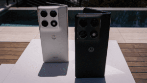 Moto Razr Fold 5G