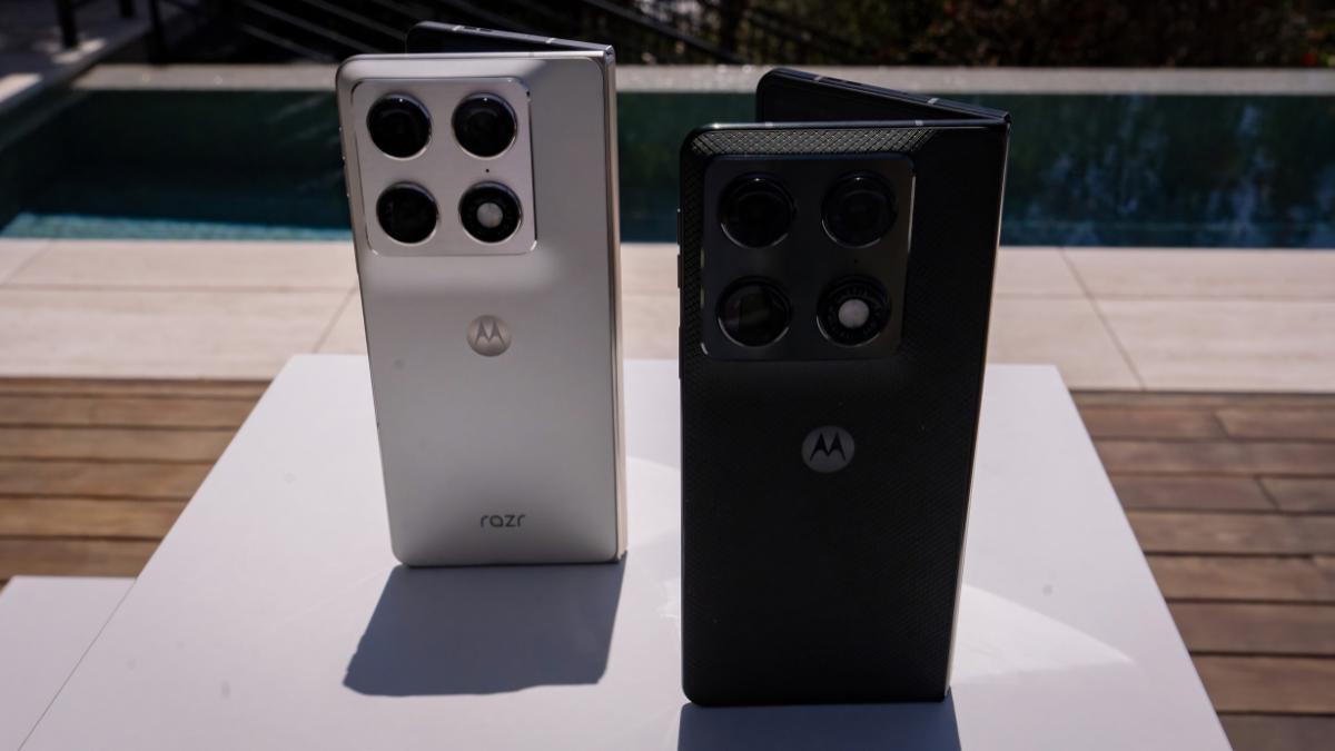 Moto Razr Fold 5G