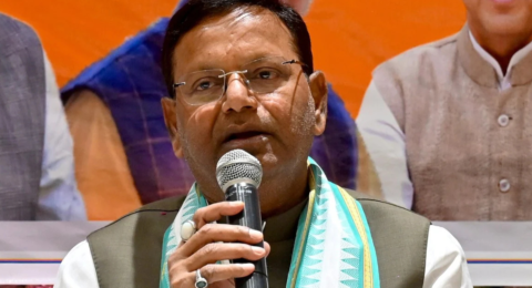 UP BJP New Team: नई टीम को लेकर दिल्ली में मंथन