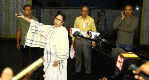 चुनाव आयोग एक्शन