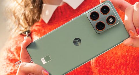 Motorola Edge 70 Pro स्मार्टफोन का प्रीमियम डिजाइन और फीचर्स