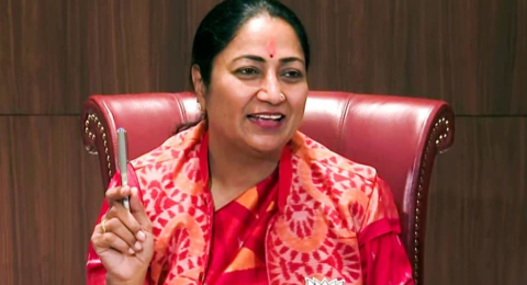 CM रेखा गुप्ता के बड़े ऐलान से जुड़ी तस्वीर