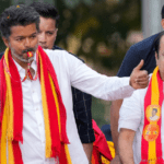 CM विजय फ्लोर टेस्ट से जुड़ी तस्वीर