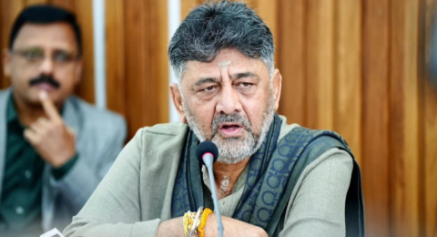 कर्नाटक में डीके शिवकुमार की ताजपोशी, जी परमेश्वर बनेंगे इकलौते डिप्टी सीएम