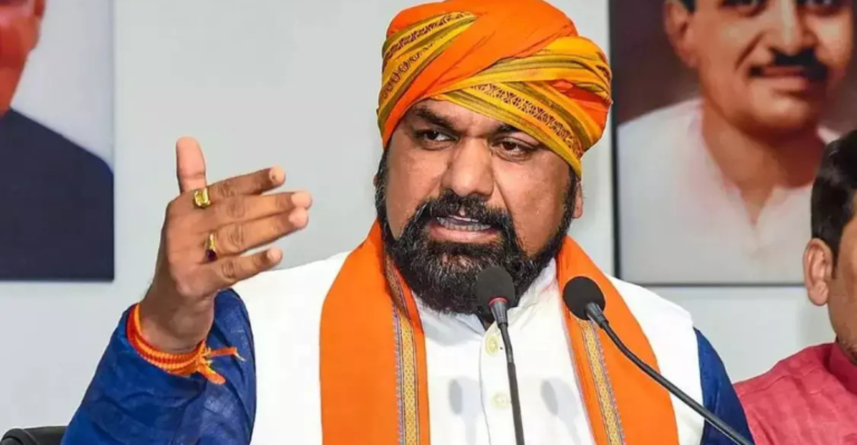 बिहार में सनसनीखेज घटना